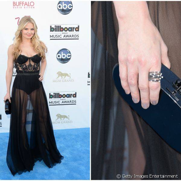 O efeito metalizado apareceu mais discreto na produção de Jennifer Morrison, para o Billboard Music Awards